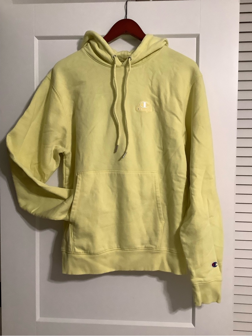 Champion Pale Yellow Pullover Hoodie - Men's Casual Hooded Sweatshirt